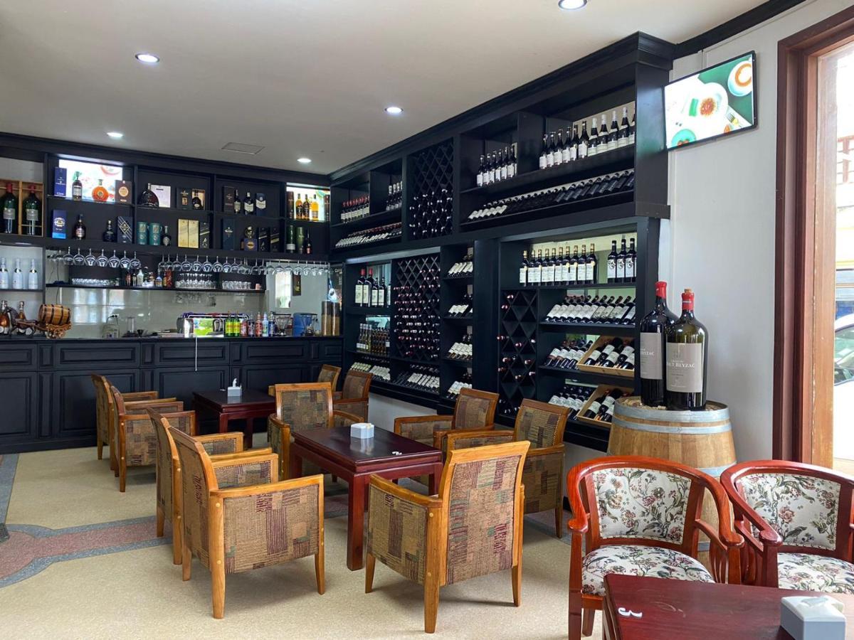 Subinh Hotel And Restaurant Pakse Luaran gambar