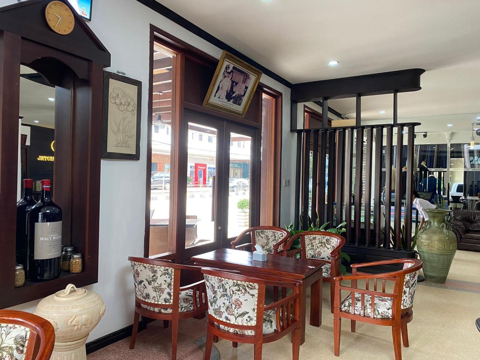 Subinh Hotel And Restaurant Pakse Luaran gambar