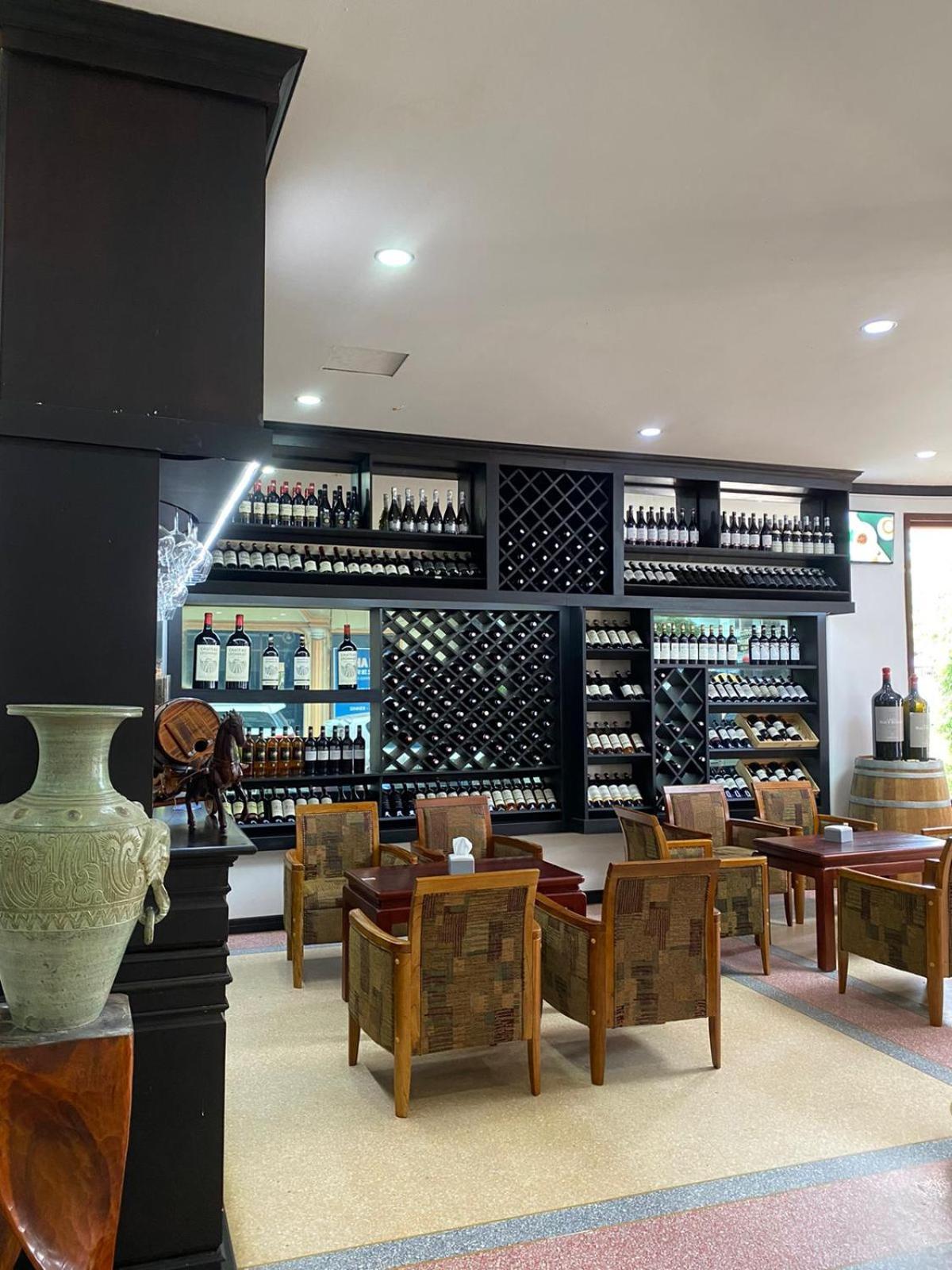 Subinh Hotel And Restaurant Pakse Luaran gambar